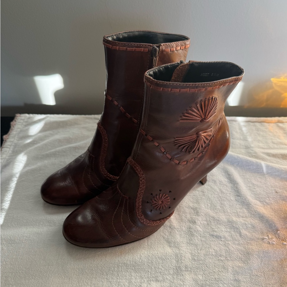 Liz Claiborne Dark Brown Ankle Booties with Embroidered Accents